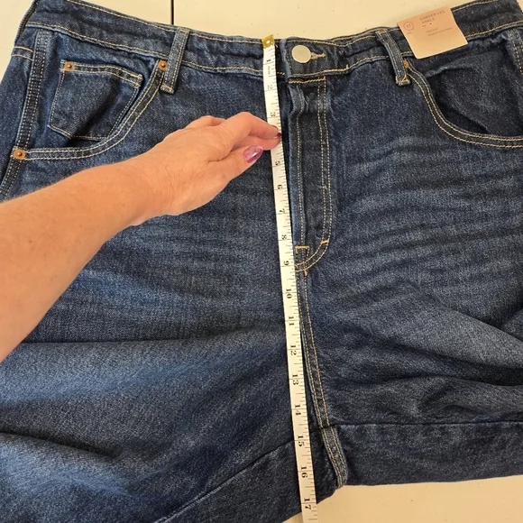 NWT UT Curved Leg Barrel Jeans 17 - Picture 13 of 13